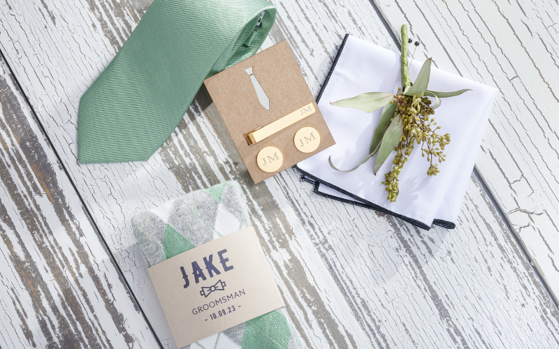 The Ultimate Guide to Selecting Suit Accessories: Matching Ties and Socks for Every Occasion