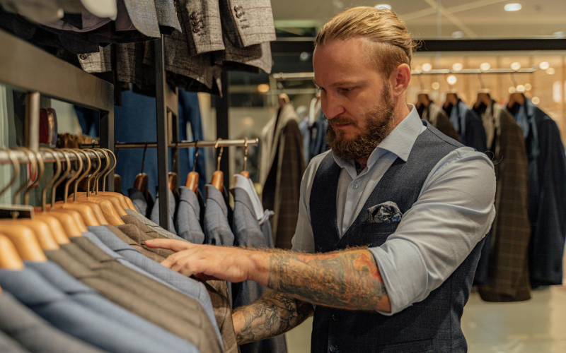 How to Choose the Right Sock Color for Every Suit in Your Closet