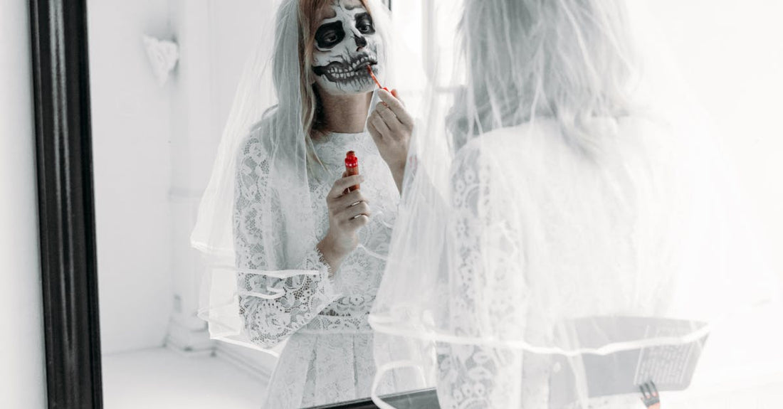 Holiday Wedding Style: Best Sock and Tie Combos for November & December Ceremonies