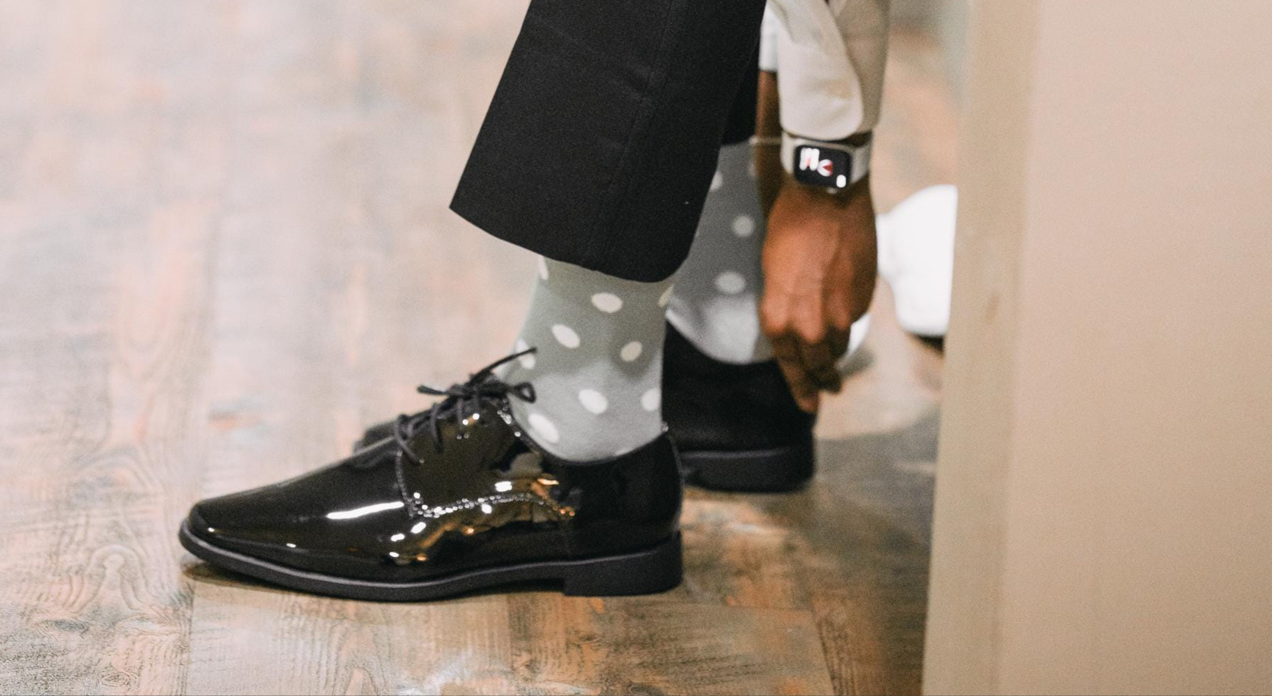 black dress shoes white socks How To Wear White Socks With Black Shoes (7 Tips)